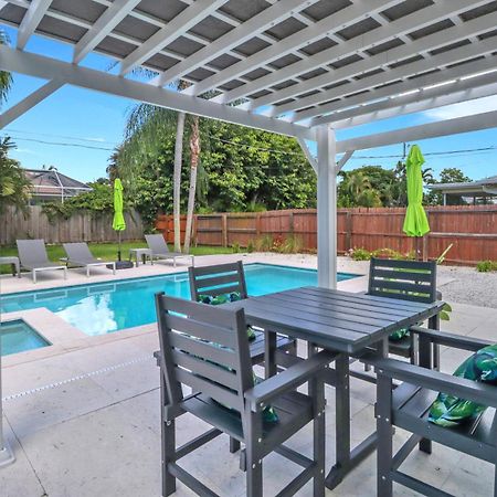 Little Beach House W/ Pool&Spa - 5 Minutes To Vanderbilt Beach North North Naples Esterno foto