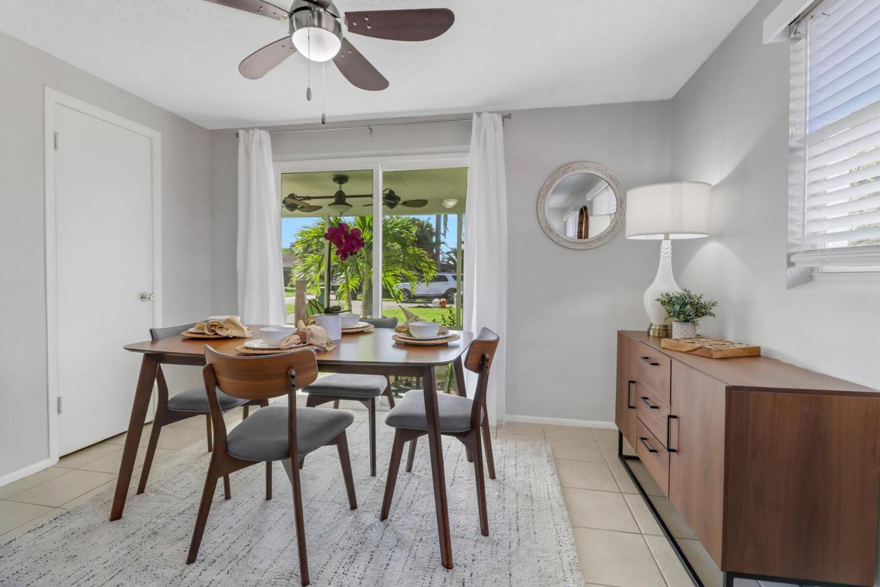 Little Beach House W/ Pool&Spa - 5 Minutes To Vanderbilt Beach North North Naples Esterno foto